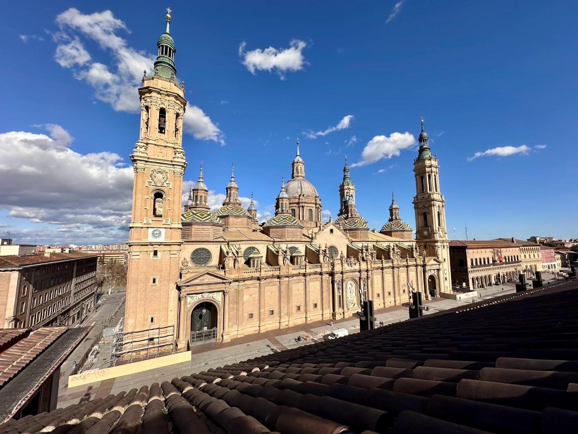 La Plaza Del Pilar Apartment ซาราโกซา ภายนอก รูปภาพ