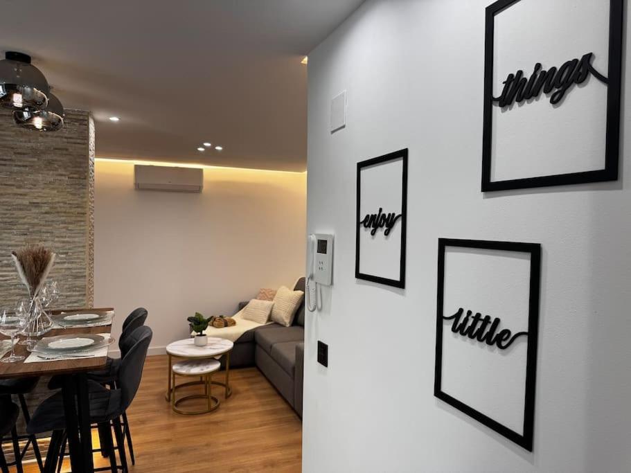 La Plaza Del Pilar Apartment ซาราโกซา ภายนอก รูปภาพ
